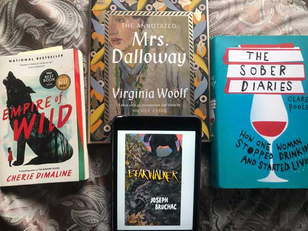 Lyla's books<img loading=